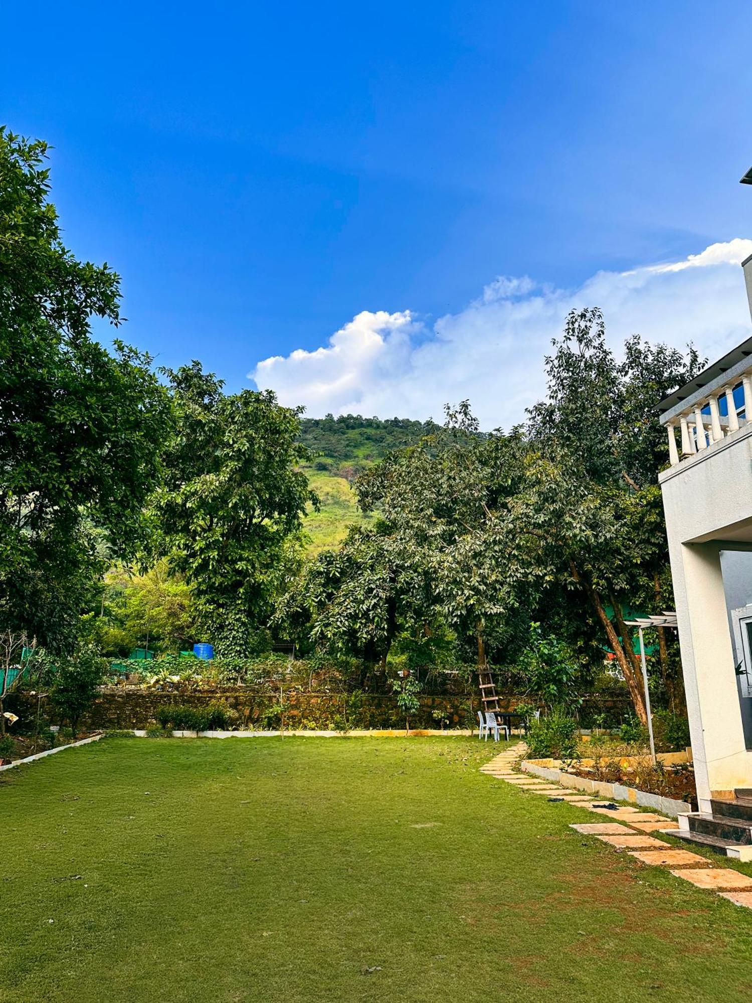 Villa Prana Healing House Pune Exterior foto